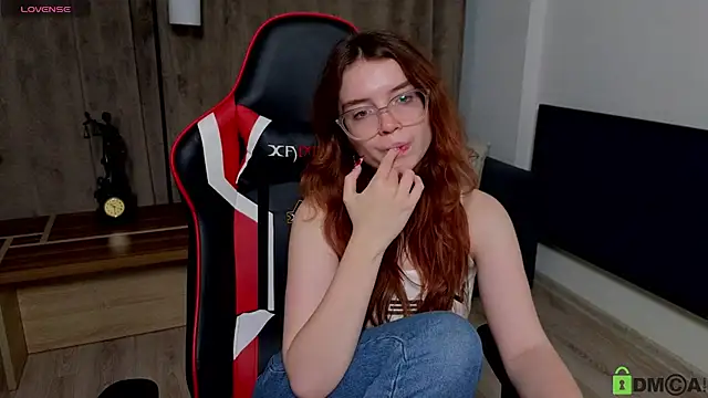 Sonya Glen online show from 02-28-25, 06:10