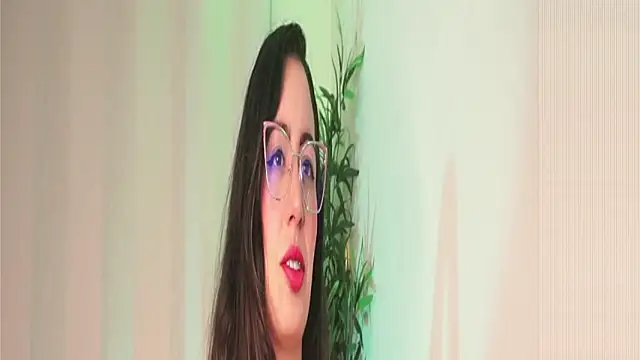 Kendal Mosk online show from 04-29-26, 05:06