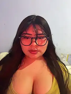 Snapshot of CANELA_9911 chatting on 05-18-26, 12:40 CANELA 9911 online show from 05-18-26, 12:40