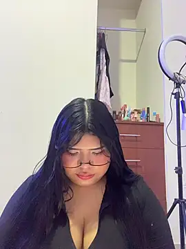 Snapshot of CANELA_9911 chatting on 07-30-26, 11:37 CANELA 9911 online show from 07-30-26, 11:37
