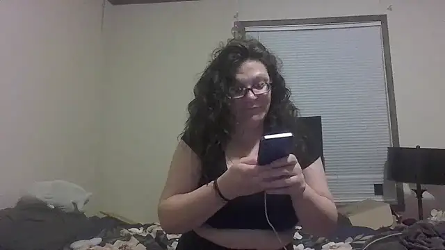 kitwithclaws420 online show from 04-19-26, 01:16