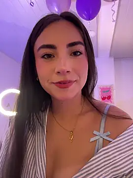 Melody 04 online show from 02-21-26, 03:40