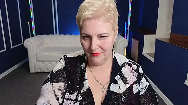 Snapshot of Sandra_Snow chatting on 02-22-25, 02:19 Sandra Snow online show from 02-22-25, 02:19