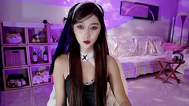 Snapshot of pinnnnnnk chatting on 12-27-24, 12:45 pinnnnnnk online show from 12-27-24, 12:45