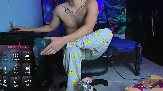 alexdesire online show from 03-25-26, 01:17