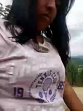 Danna-linyi online show from 12-22-24, 03:00