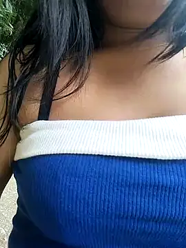 Danna-linyi online show from 02-21-25, 08:27