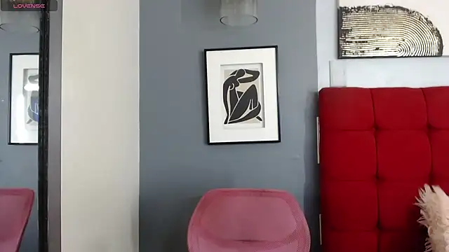  Natassia Dreams online show from 02-09-25, 12:49