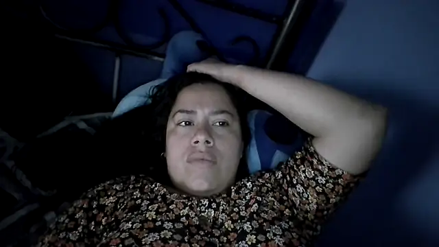 kivylovehot online show from 04-27-26, 12:58