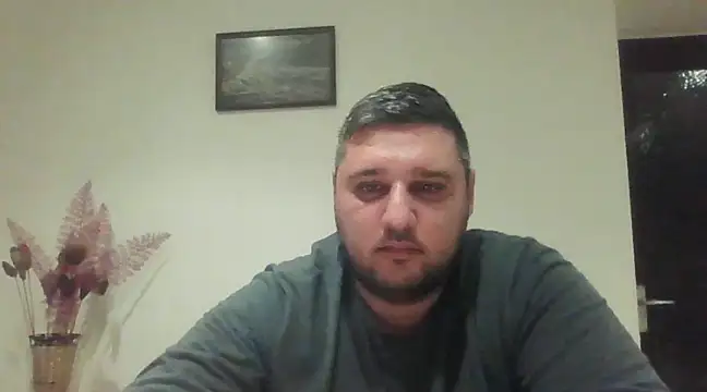  revianzip1 online show from 12-09-24, 07:50