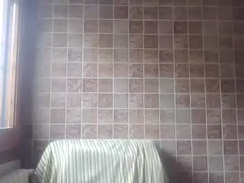  revianzip1 online show from 12-24-24, 12:33