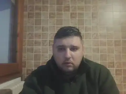  revianzip1 online show from 12-26-24, 04:47