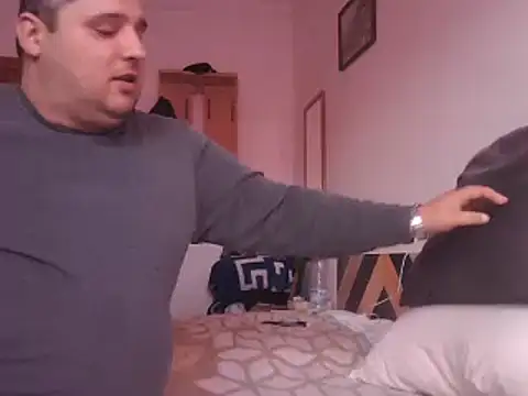  revianzip1 online show from 02-15-25, 01:16