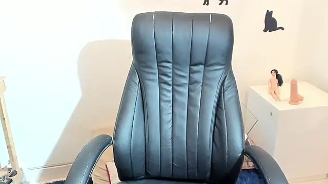 sweetnea online show from 02-06-25, 03:06