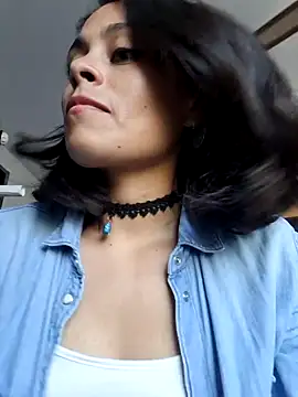 Snapshot of sweet_aphrodite69 chatting on 12-17-24, 08:43 sweet aphrodite69 online show from 12-17-24, 08:43