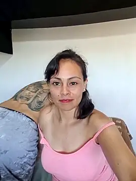 Snapshot of sweet_aphrodite69 chatting on 01-07-25, 09:35 sweet aphrodite69 online show from 01-07-25, 09:35