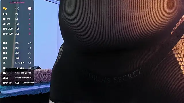 Dulce smith 1 online show from 03-03-26, 08:37