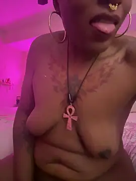 Snapshot of TS_QUEENNAIROBI chatting on 12-15-24, 08:08 TS QUEENNAIROBI online show from 12-15-24, 08:08