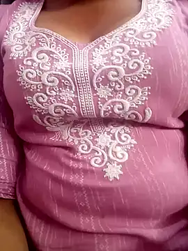 Snapshot of Cute-Anamika50 chatting on 01-03-25, 09:58 Cute-Anamika50 online show from 01-03-25, 09:58