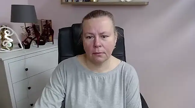 Snapshot of NancyCREAM chatting on 03-07-25, 05:29 NancyCREAM online show from 03-07-25, 05:29