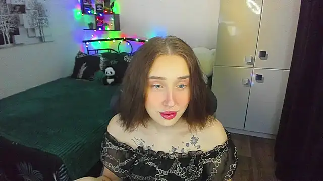 LinaTruly online show from 02-28-26, 10:11