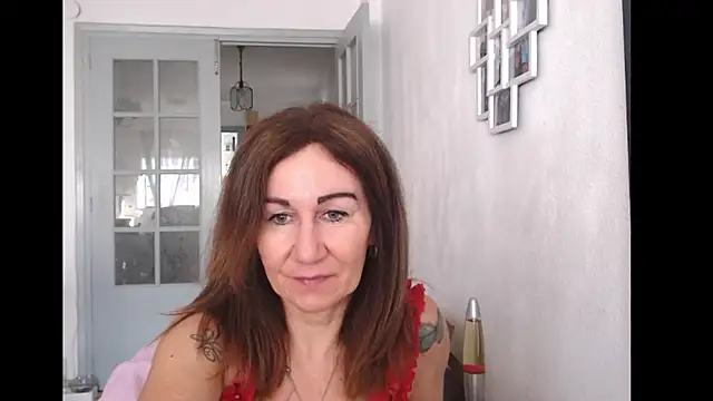 TamaraSweetxo online show from 06-23-26, 08:12