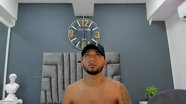 Robin Rief online show from 04-04-26, 07:22