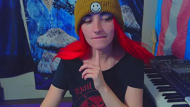  hellostormy  online show from 11-15-25, 01:18