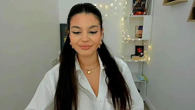 AlluringAriel online show from 01-17-25, 06:36