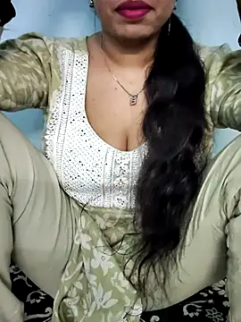 Haniya-143 online show from 10-21-25, 03:18