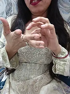 Snapshot of Haniya-143 chatting on 06-26-26, 11:20 Haniya-143 online show from 06-26-26, 11:20