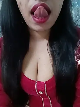 Snapshot of Haniya-143 chatting on 07-07-26, 11:31 Haniya-143 online show from 07-07-26, 11:31