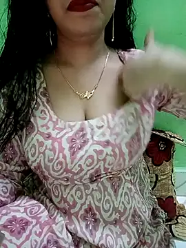 Snapshot of Haniya-143 chatting on 07-14-26, 12:13 Haniya-143 online show from 07-14-26, 12:13