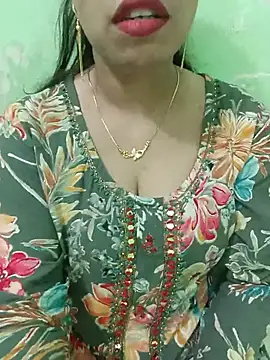 Snapshot of Haniya-143 chatting on 07-17-26, 08:46 Haniya-143 online show from 07-17-26, 08:46