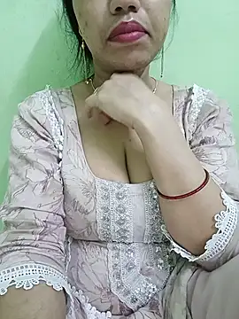 Snapshot of Haniya-143 chatting on 07-20-26, 01:20 Haniya-143 online show from 07-20-26, 01:20