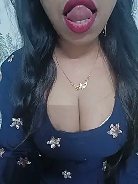 Snapshot of Haniya-143 chatting on 07-24-26, 06:39 Haniya-143 online show from 07-24-26, 06:39
