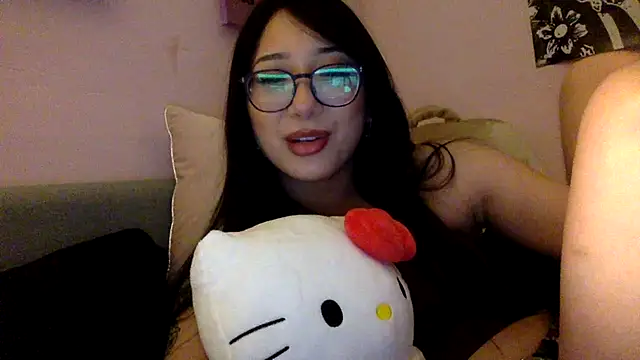 Snapshot of tokyobaby chatting on 12-11-24, 07:57 tokyobaby online show from 12-11-24, 07:57