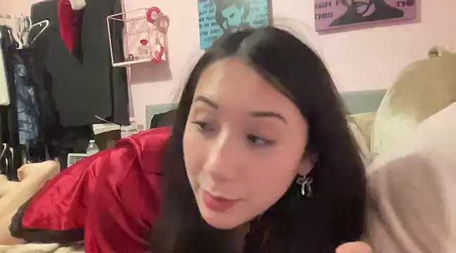 Snapshot of tokyobaby chatting on 12-28-24, 05:23 tokyobaby online show from 12-28-24, 05:23