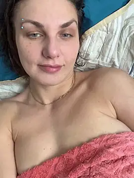 Magic  smile online show from 12-15-25, 04:28