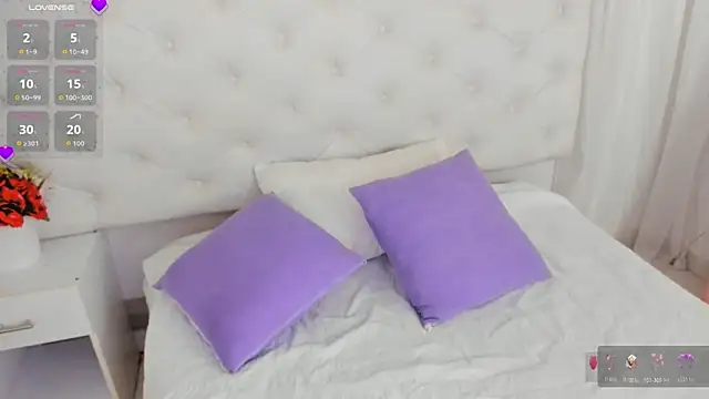 anchela-garcia1 online show from 12-22-25, 03:42