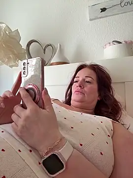 Engel mia online show from 02-15-26, 08:57