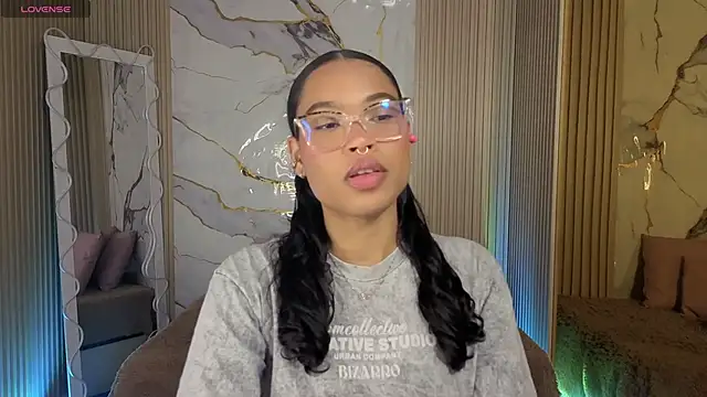 penelope tay1 online show from 04-17-26, 03:42