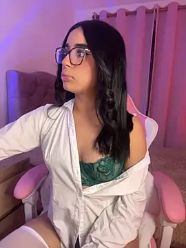 Emily-14 online show from 11-12-25, 04:02