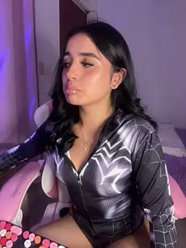 Emily-14 online show from 02-04-26, 04:29