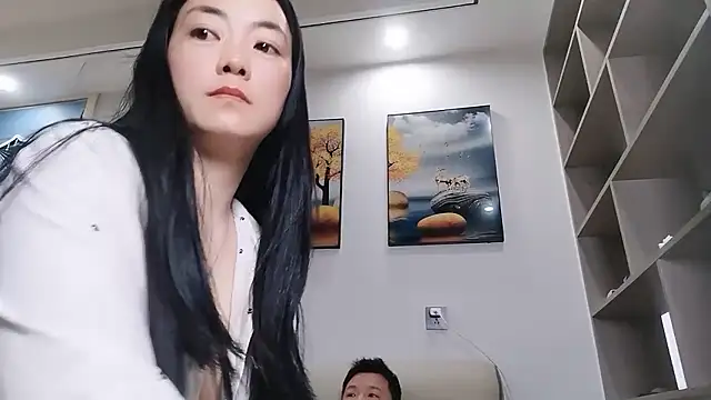 Snapshot of sasa-loves chatting on 04-22-26, 12:57 sasa-loves online show from 04-22-26, 12:57