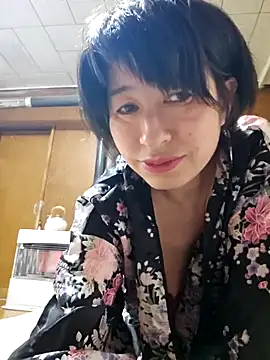 morikawa sayaka online show from 12-31-24, 02:40