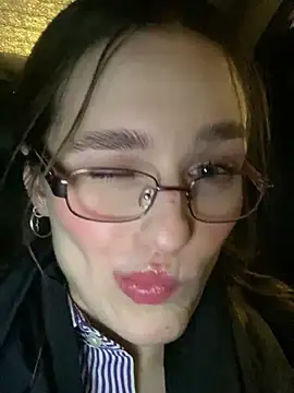 Mia Mia M online show from 02-26-26, 05:56