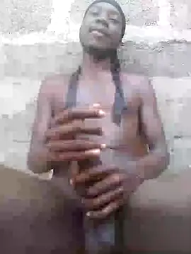 Snapshot of GOLDEN_HQUR chatting on 01-24-25, 03:55 GOLDEN HQUR online show from 01-24-25, 03:55