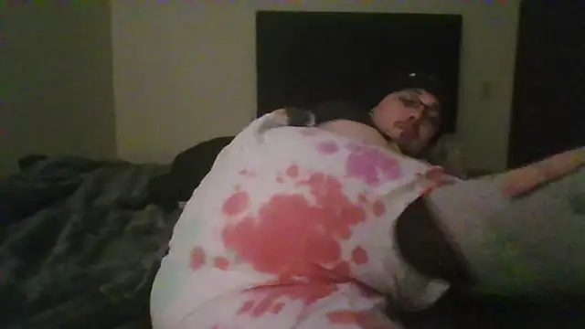 Snapshot of cmichaelxxx chatting on 12-23-24, 10:33 cmichaelxxx online show from 12-23-24, 10:33