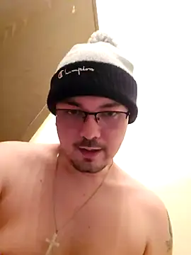 Snapshot of cmichaelxxx chatting on 01-08-25, 09:01 cmichaelxxx online show from 01-08-25, 09:01